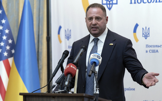 Ông Zelensky quyết liệt bảo vệ chánh văn phòng tổng thống Ukraine