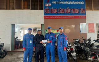 Nhân viên PVOIL dũng cảm cứu người trong nước lũ