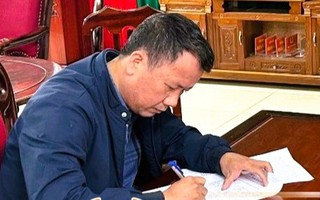 Một chuyên viên phòng kinh tế ở Ninh Bình bị bắt