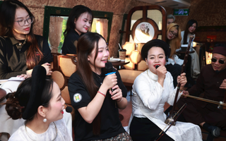 "Tiếng hát Hà Nội" vang lên trên đoàn tàu "Hà Nội 5 cửa ô"