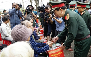 Nation mobilises support for flood-hit communities