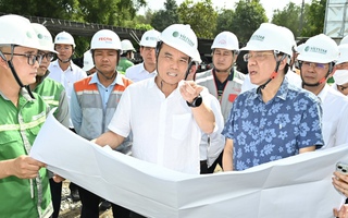 Bí thư Trần Lưu Quang kiểm tra công tác xử lý rác thải trên địa bàn TPHCM