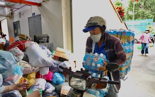 TPHCM dừng tiếp nhận hàng hóa ủng hộ bà con vùng bão lũ