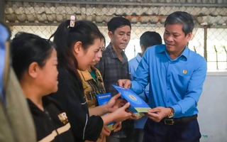 Công đoàn hỗ trợ khẩn cấp 1,5 tỉ đồng cho đoàn viên, người lao động Gia Lai bị thiệt hại do mưa lũ