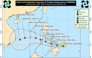 Philppines cảnh báo về "mầm" bão số 15