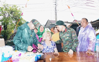 Thủ tướng chỉ đạo loạt giải pháp khắc phục hậu quả mưa lũ lịch sử ở Nam Trung Bộ