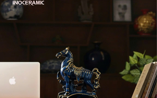 Gốm Sứ Sáng Tạo ra mắt Bộ sưu tập Tượng Ngựa Bính Ngọ nâng tầm biểu tượng "Mã Đáo Thành Công"