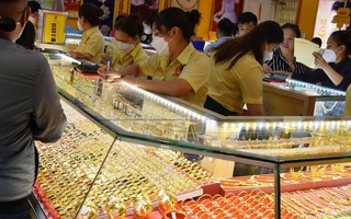 Sáng 25-11, giá vàng miếng SJC, vàng nhẫn đồng loạt tăng mạnh