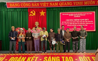 Chương trình “Trái tim miền Trung” đến với người dân bị thiệt hại nặng do bão lũ ở Gia Lai