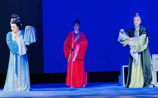 Đẳng cấp của Đoàn hí kịch Sơn Đông với "Đêm nay là đêm nào"