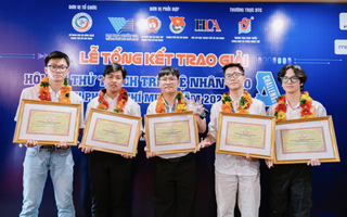 Sinh viên ĐHQG TP HCM thắng lớn tại AI Challenge 2025