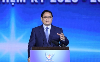 Thủ tướng: Doanh nhân trẻ cần tiên phong đưa sản phẩm Việt vươn ra thế giới