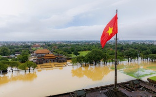 Hình ảnh mới nhất về di tích Đại nội Huế trong ngày lũ "tập 3"