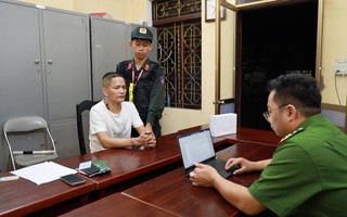 “Bí mật chết người” mà người đàn ông giấu kín trong khoang máy ô tô