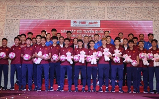 Các đội tuyển bóng đá Việt Nam được gia hạn gói tài trợ đến năm 2030