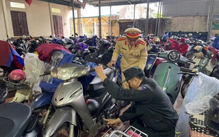 Phát hiện hơn 19.400 trường hợp học sinh vi phạm trong 1 ngày khi đi xe máy đến trường 