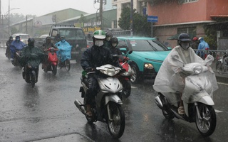 Thời tiết Nam Bộ: Mưa lớn nhiều ngày kèm lốc, sét?