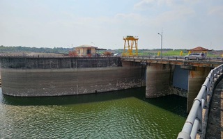 Từ 8 giờ sáng mai 6-11, xả lũ hồ chứa nước Sông Ray