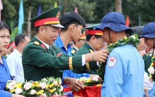 Quân khu 7 tổ chức lễ xuất quân làm nhiệm vụ tìm kiếm, quy tập hài cốt liệt sĩ tại Campuchia