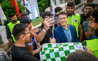 Lê Quang Liêm vào vòng 3, World Cup cờ vua 2025 sốc với cao thủ