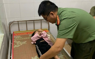 Băng rừng, vượt bão 45km đưa cháu nhỏ đi cấp cứu