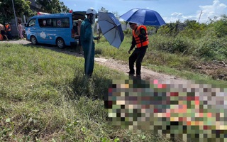 Người phụ nữ tử nạn bên dòng kênh sau khi thả cá phóng sinh