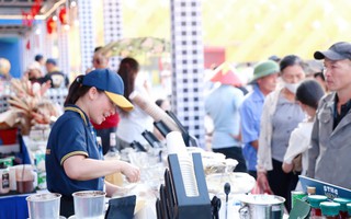 Ngành F&B khát nhân sự: "Tuyển không kịp, giữ không nổi"