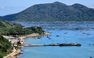 Bác bỏ thông tin thất thiệt về cảng Vũng Rô 