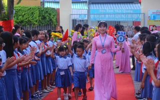 Vinh danh học sinh tiêu biểu ở TPHCM: Trường học hạnh phúc bắt đầu từ những niềm vui nhỏ