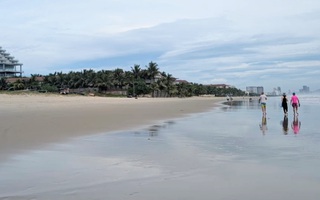 Thi thể nam giới trôi dạt vào bờ biển Đà Nẵng