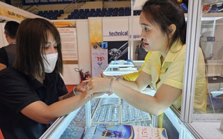 Giá vàng hôm nay 9-11: Diễn biến bất ngờ của vàng miếng