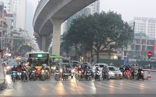 Hôm nay 10-12, ngày đầu hơn 1.800 camera AI "soi" phương tiện giao thông ở Hà Nội