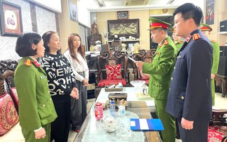 VIDEO: Công an khởi tố, bắt vợ chồng chủ tiệm vàng nổi tiếng ở Thanh Hóa