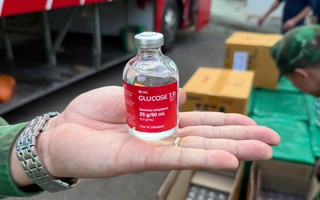 Thuê "khách sạn di động" chở lượng lớn thuốc bảo vệ thực vật không rõ nguồn gốc vào TPHCM