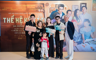 Lần đầu lấn sân điện ảnh, NSND Thanh Hoa được cả nhà chúc mừng