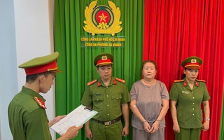 Công an TPHCM bắt một phụ nữ do gây ô nhiễm môi trường