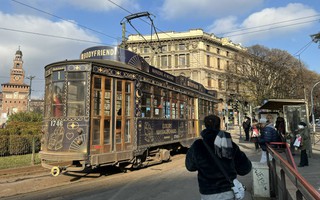 Milan: Phận người xa xứ giữa kinh đô tráng lệ