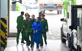 Cựu phó chánh án TAND Cấp cao tại Đà Nẵng Phạm Việt Cường hầu toà