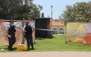 Nhiều nơi siết chặt an ninh