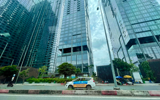 Bất động sản cao cấp chiếm thế áp đảo