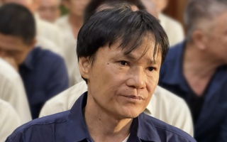 Bí mật bên trong kho xăng dầu ở 30 Đào Trí, TPHCM