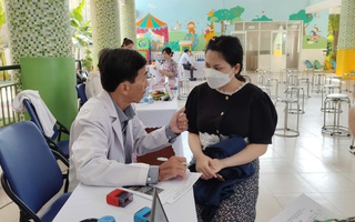 Nhân viên y tế nào sẽ được hưởng phụ cấp ưu đãi nghề ở mức 100%?