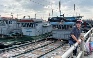 Mỏi mòn chờ tiền hỗ trợ, ngư dân Huế "hụt hơi"