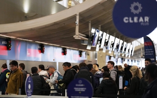 Động thái hạn chế nhập cảnh mới của Mỹ