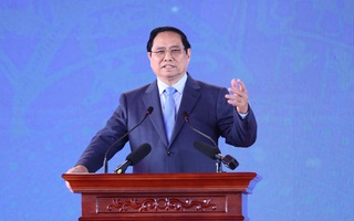 Những công trình "vươn ra biển lớn"