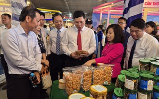 Đặc sản vùng miền hội tụ, sẵn sàng cho mùa Tết