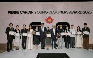 60 mẫu thiết kế Haute Couture "đã mắt" trình diễn tại Việt Nam