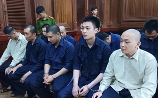 “Lò" cho vay lãi nặng tuyển "học việc" tạt sơn trả lương đến 100 triệu đồng