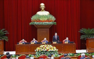 Hội nghị Trung ương 15 cho ý kiến hoàn thiện báo cáo về công tác nhân sự Trung ương khóa XIV