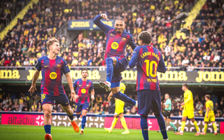 Đánh chìm "Tàu ngầm vàng", Barcelona vô địch lượt đi La Liga